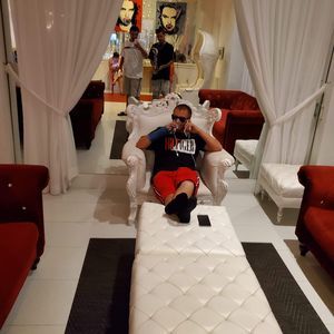 Meet your Posher, Bobby